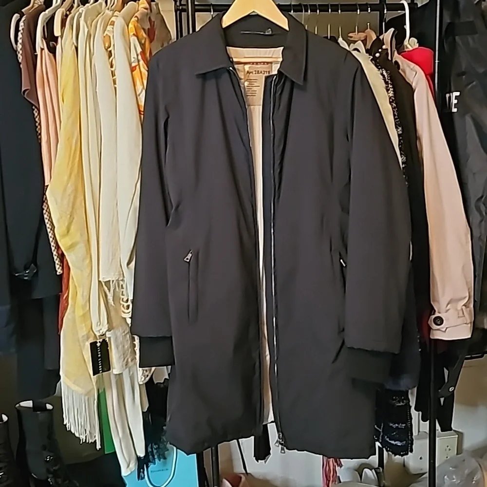 SOLD 💔 PRADA Vintage Nylon Belted Trench Coat - Picture 11 of 12
